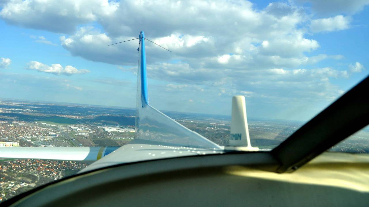 Élményrepülés Cessna-172 Típusú Repülőgéppel Budapest Felett 3