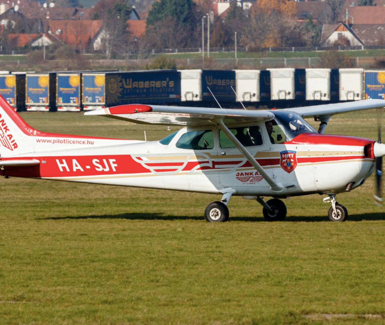 Élményrepülés Cessna-172 Típusú Repülőgéppel Budapest Felett 8