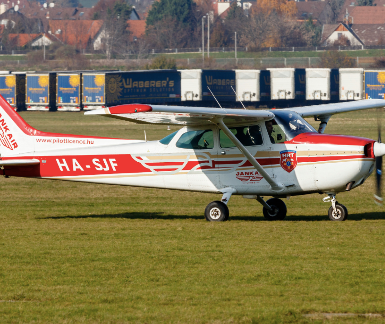 Élményrepülés a Visegrádi és a Budai vár felett Cessna 172-es repülővel 7