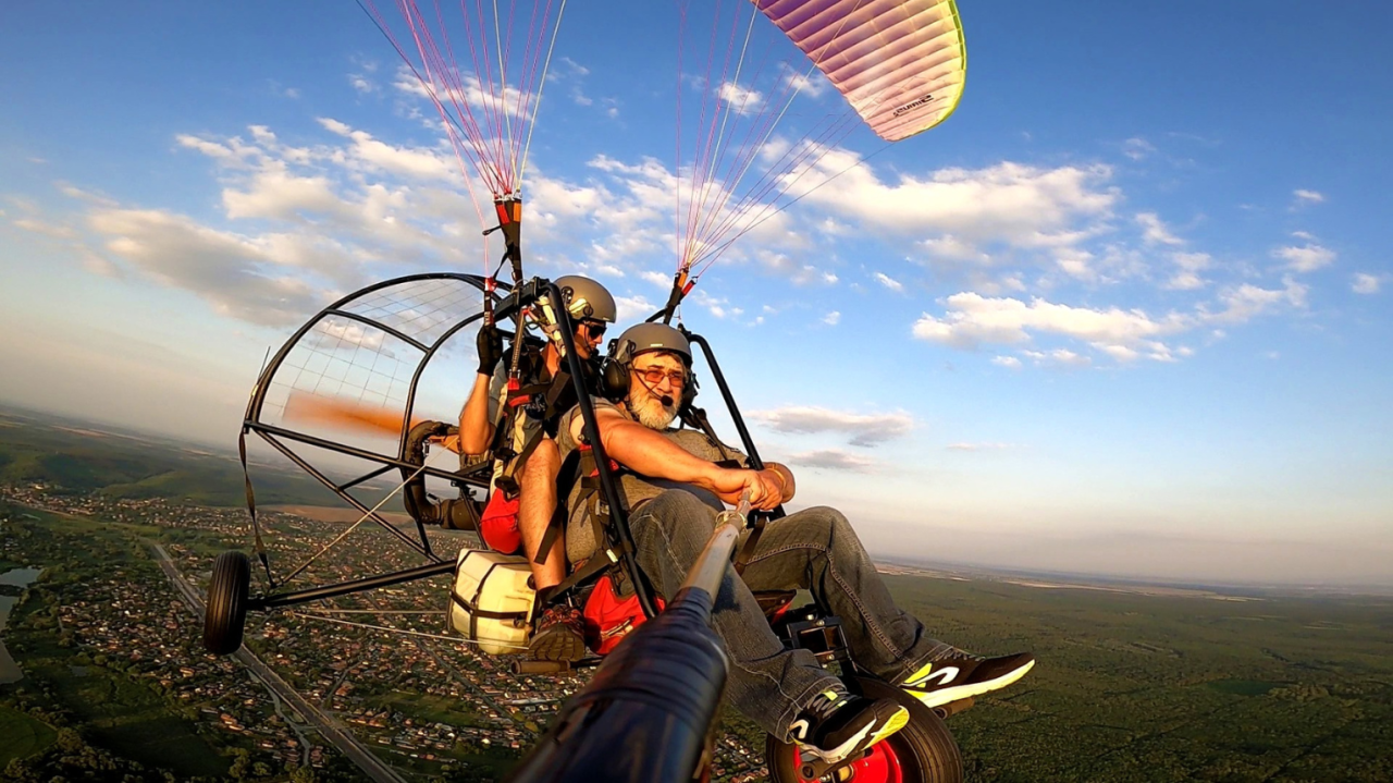 Motoros tandem siklóernyőzés - a „Kis Körtől” a „Nagy Körig” 1