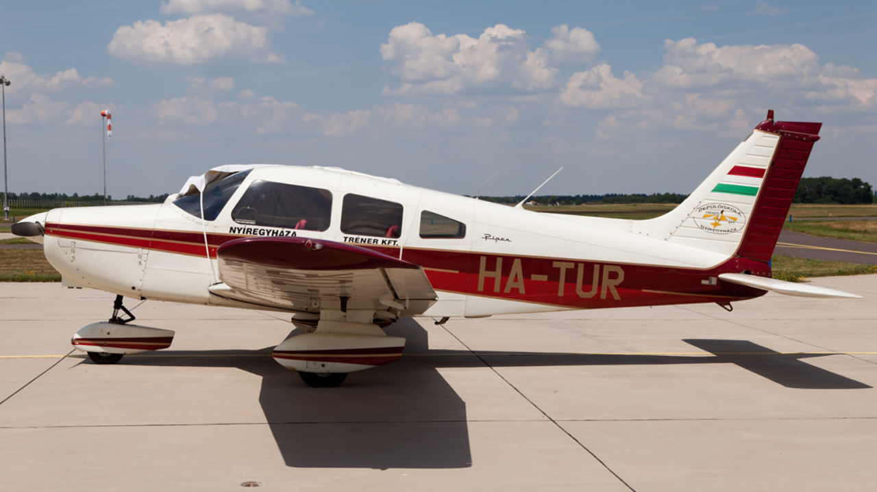 Élményrepülés 3 fő részére Nyíregyházáról egy Piper PA-28-as géppel 3