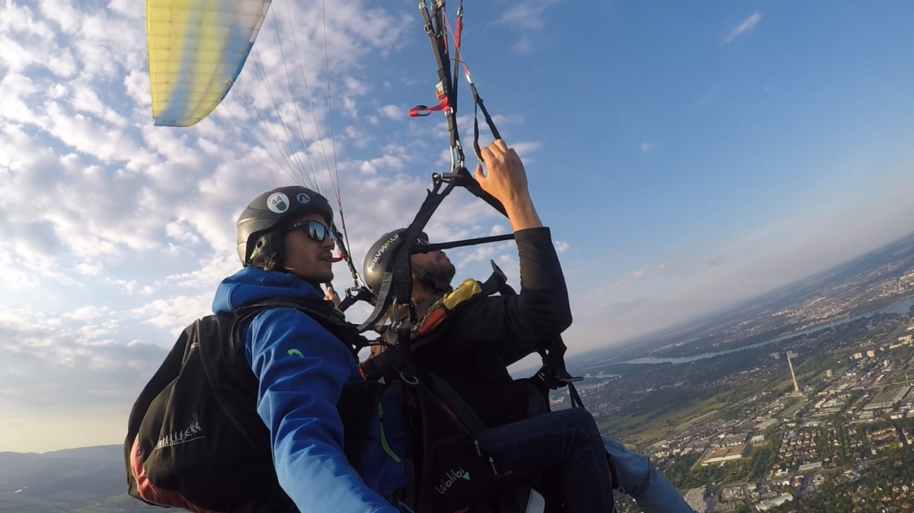 Motor nélküli tandem siklóernyőzés Gödöllőről, 2 fő részére 5