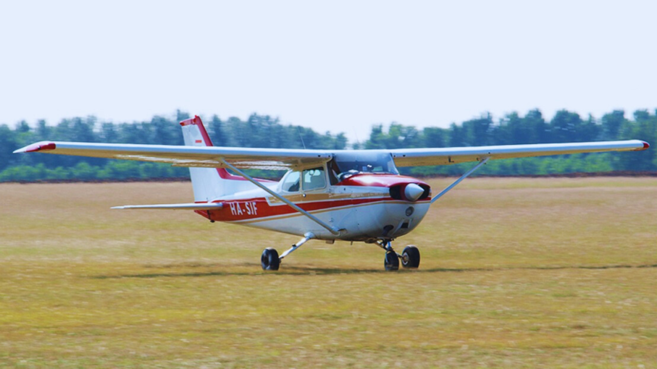 Élményrepülés a Visegrádi és a Budai vár felett Cessna 172-es repülővel 3